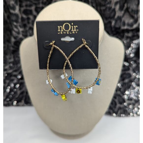 nOir Gold Bead and Flower Petal Hoop Earrings - Picture 2 of 6